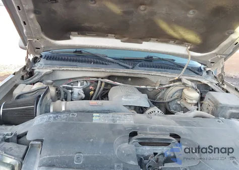 2005 Chevrolet Silverado 1500 Ls from USA, damaged, VIN 2GCEC19V051213446